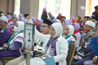 Jemaah Debarkasi Surabaya tiba di tanah air.